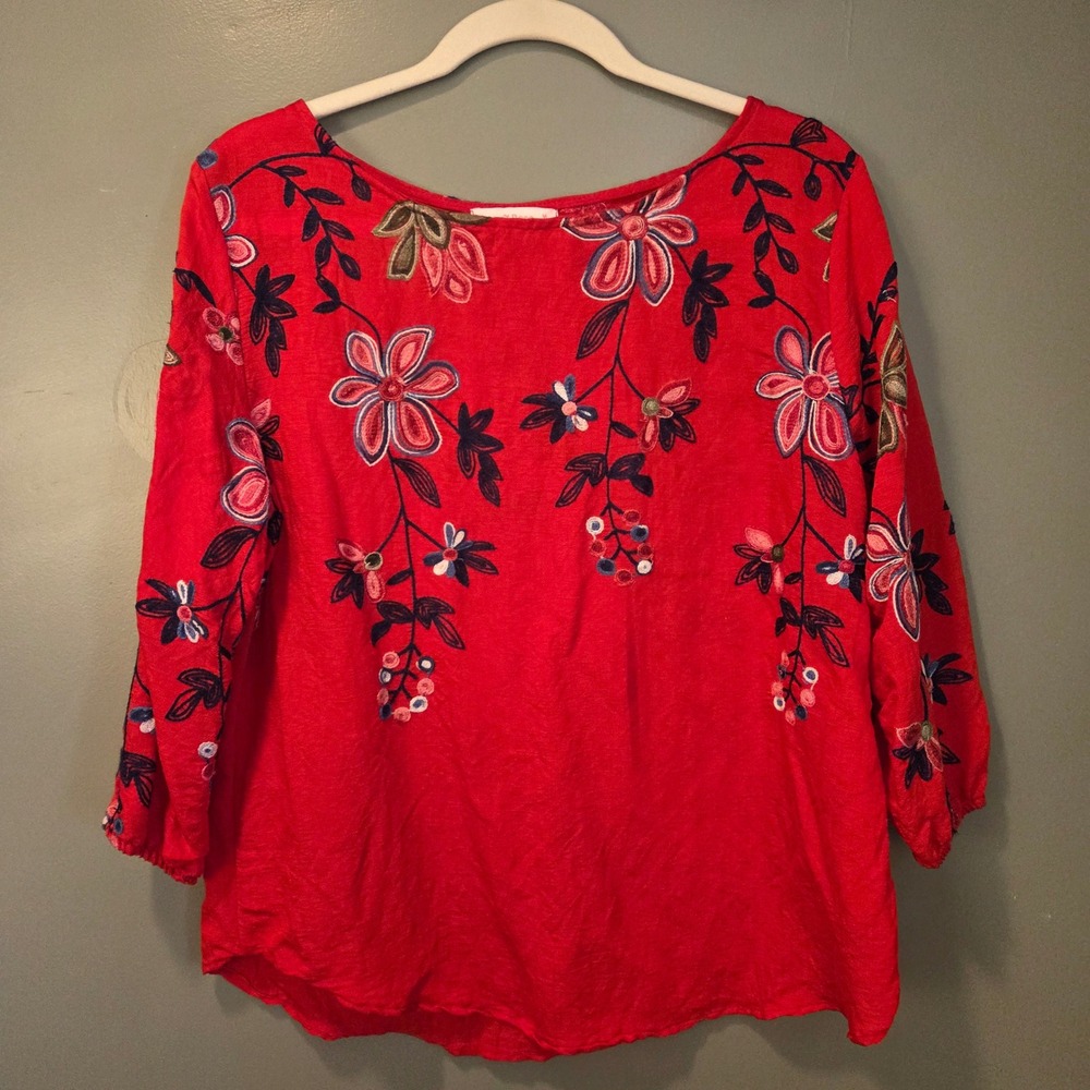 Ana & Rose Women's Embroidered Floral 3/4‎ Sleeve Blouse Size M Red Multi
